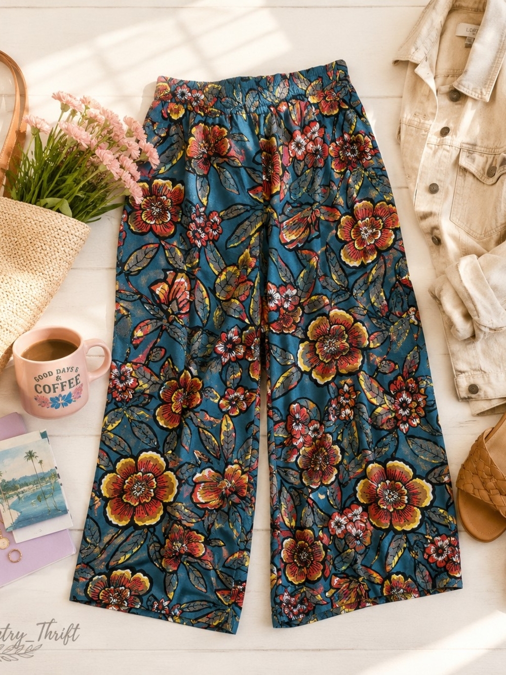 LOFT Floral Wide Leg Crop Pants Size 2 Blue Rayon Elastic Waist Pockets